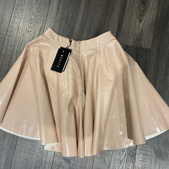 XS Pink faux leather skirt - Picture 3 of 4